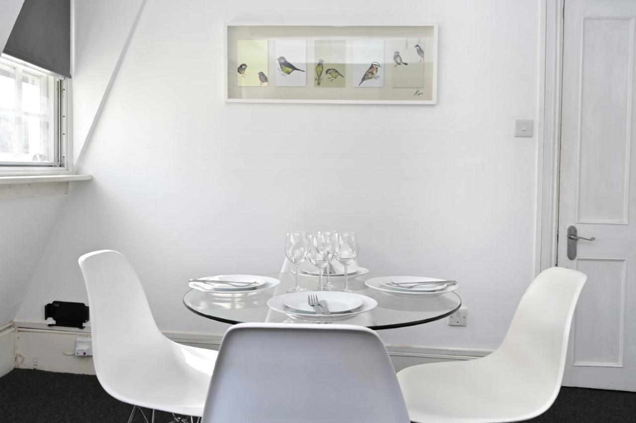 Soho, Piccadilly & Chinatown - Two Bedroom & Two Double Beds Apartment ลอนดอน ภายนอก รูปภาพ