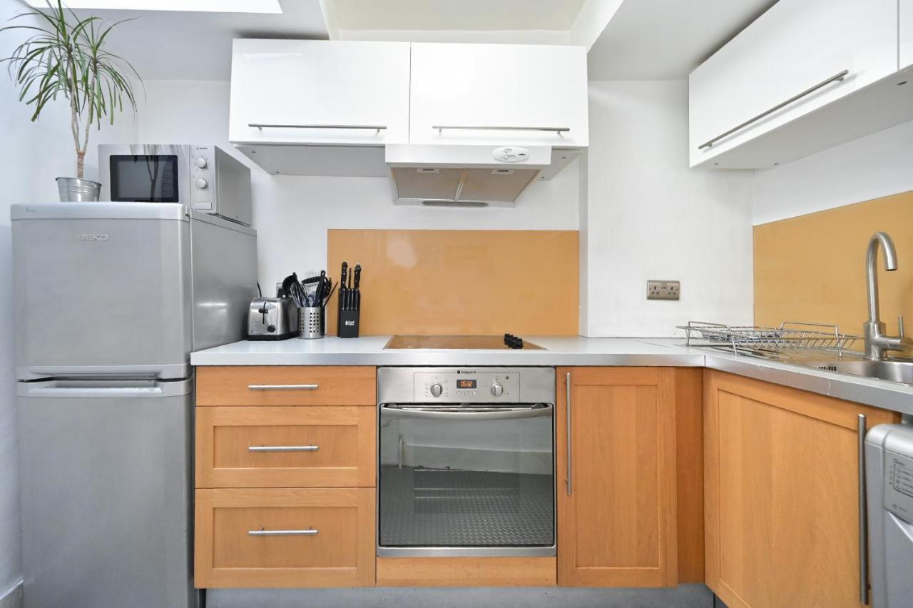 Soho, Piccadilly & Chinatown - Two Bedroom & Two Double Beds Apartment ลอนดอน ภายนอก รูปภาพ